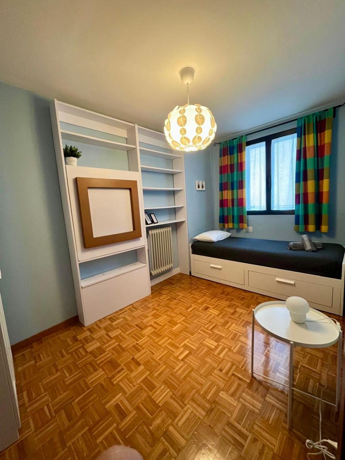 Encantador Apartamento En Estella-Lizarra Ngoại thất bức ảnh